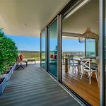 Bayline - Beachfront Bliss & By Bedzy