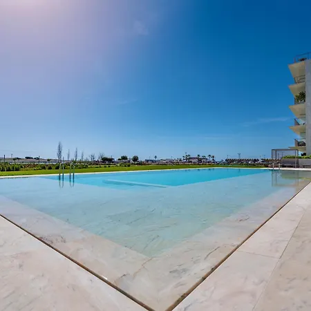 Bayline - Beachfront Bliss&spa By Bedzy