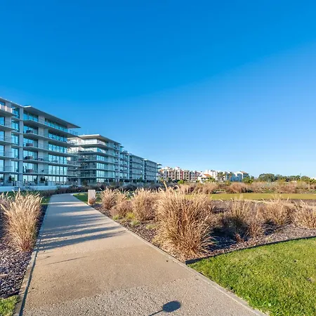 Lejlighed Bayline - Beachfront Bliss & By Bedzy *